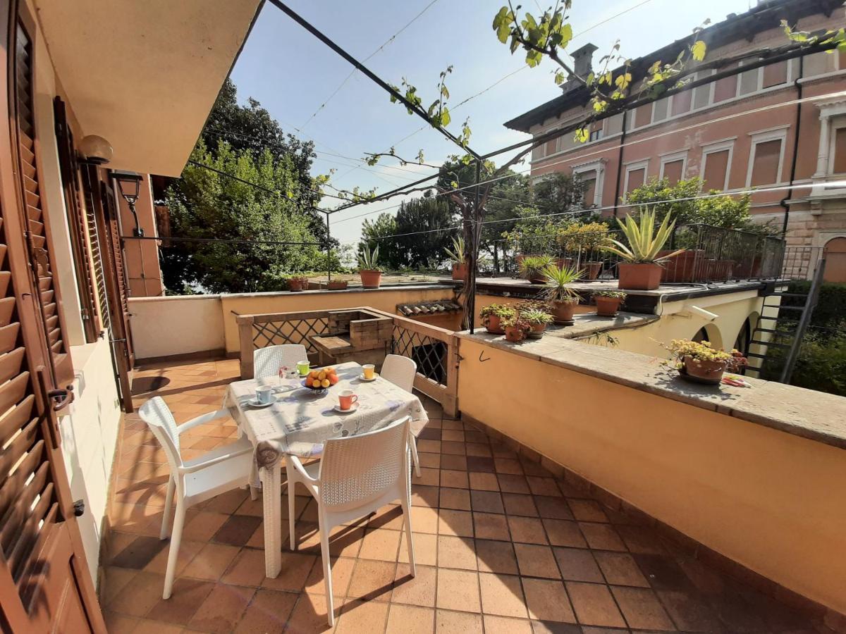 Casa Castel Apartment Gargnano Ngoại thất bức ảnh