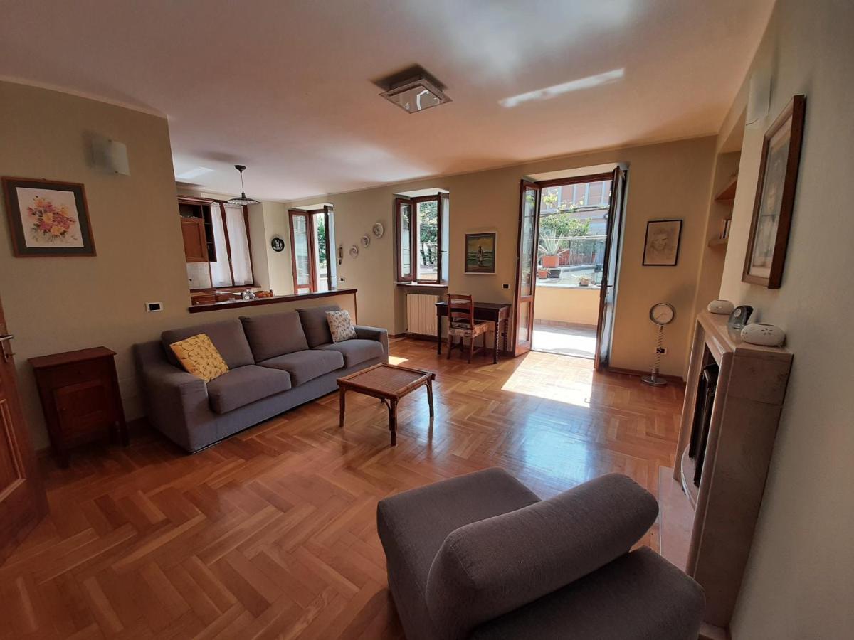 Casa Castel Apartment Gargnano Ngoại thất bức ảnh